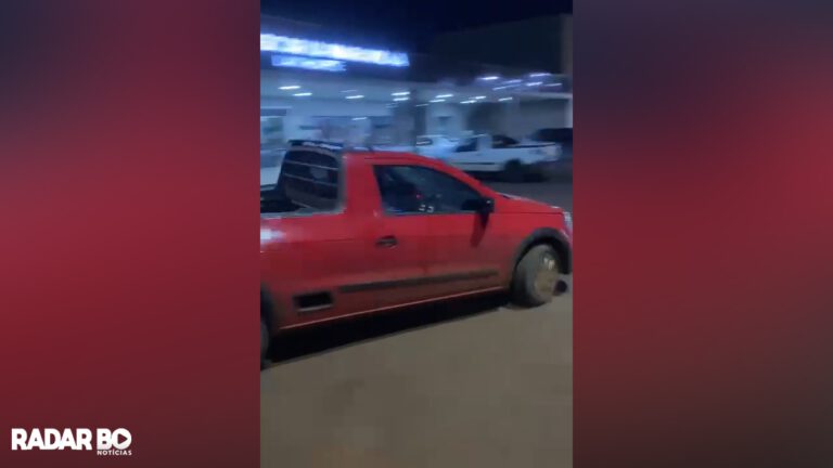 Assis Chateaubriand – Condutor joga camioneta para cima de manifestantes (veja o vídeo)