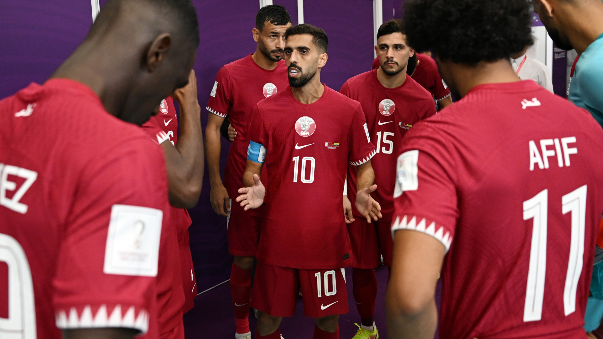 Copa do Mundo 2022: Qatar é primeiro anfitrião a perder na estreia