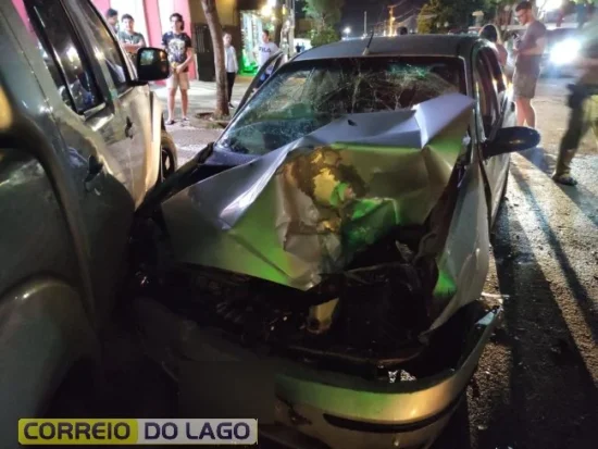 Santa Helena – Grave acidente na Avenida Brasil deixa vítimas feridas
