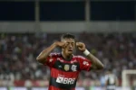 Futebol – Flamengo bate líder Botafogo no Engenhão com golaço de Bruno Henrique