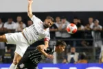Futebol – Com Neymar assistindo, Santos afunda o Corinthians no Paulistão