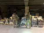 Santa Helena – 2,7 toneladas de maconha escondida debaixo de chiqueiro é encontrado pela Polícia