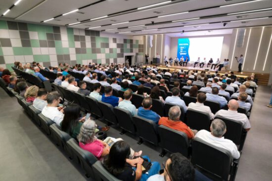 C.Vale – Cooperativas do PR alinham novo planejamento estratégico