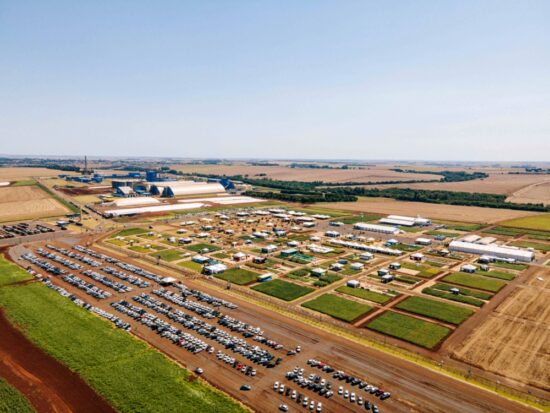 C.vale – Dia de campo atrai profissionais em busca de vagas de trabalho