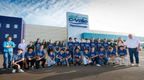 C.Vale – Hipermercado de Palotina contrata jovens aprendizes