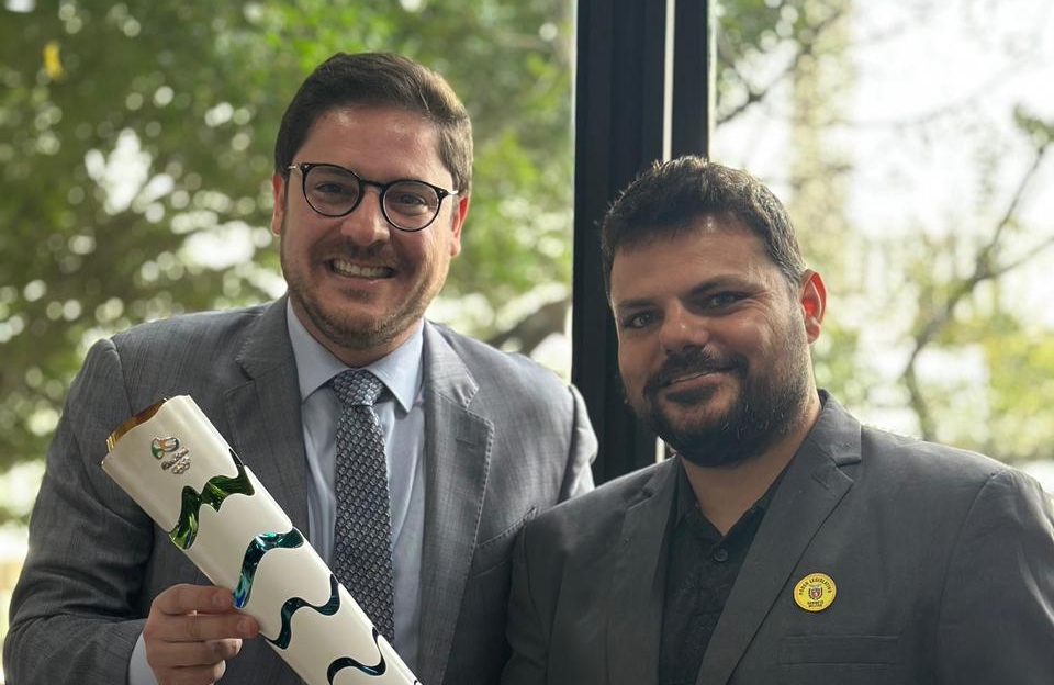 Destaque – Deputado Matheus Vermelho atende pedido de Bachiega e destina R$ 350 mil para reforma do Ginásio de Esportes de Terra Roxa