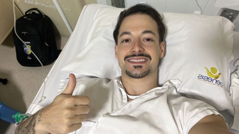 Atleta do Terra Roxa Futsal João Perachi passa por cirurgia após grave lesão no joelho durante o Regional de Maripá
